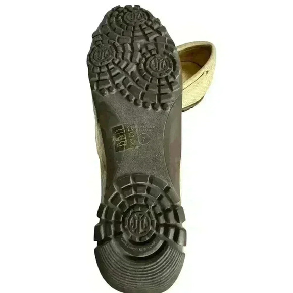 MARC JOSEPH NEW YORK womens Golf Genuine Leather Moccasin Gold Metallic Size 7 - Picture 6 of 11